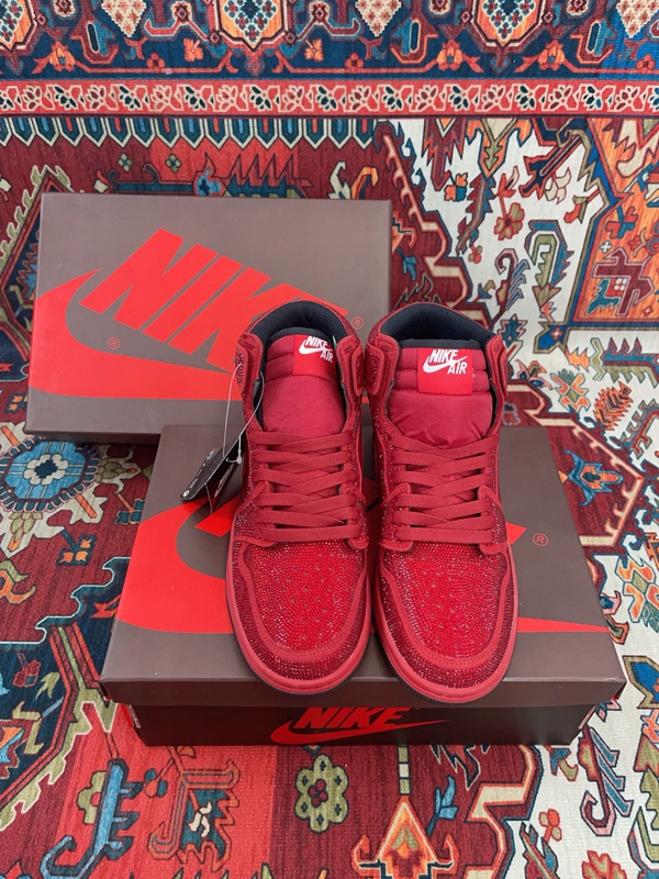 ナイキ靴背面デザイン